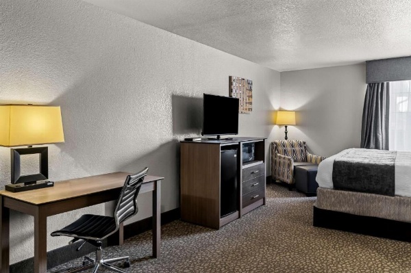 Best Western Sherwood Inn & Suites image 16